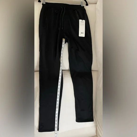 NWT Alo Yoga Nomadic Sweatpants in Black Front & Back Pockets Size S - Picture 7 of 16